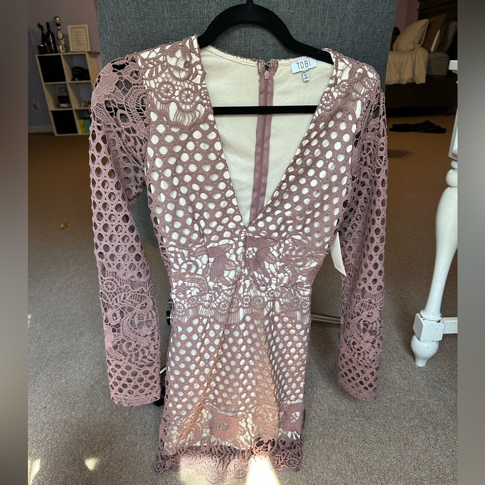 Tobi long sleeve mauve lace dress